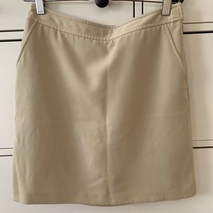 Fairway & Greene beige skort